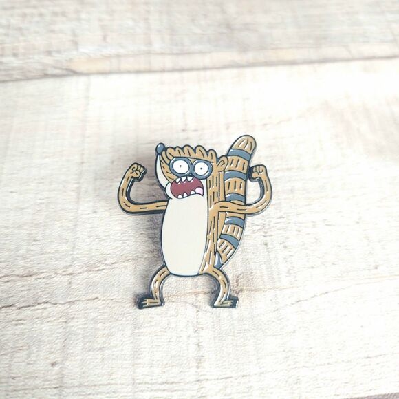 Regular Show Pin Rigby - Picture 1 of 3